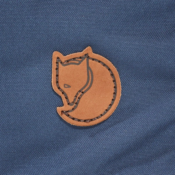 FJÄLLRÄVEN Fjällräven TOTEPACK NO. 2 Umhängetasche NAVY 6 FJÄLLRÄVEN Fjällräven TOTEPACK NO. 2 Umhängetasche NAVY – Bild 4