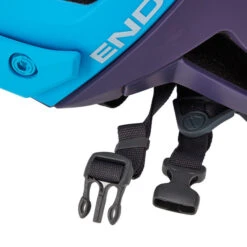 Endura MT500 HELMET Fahrradhelm ELECTRIC BLUE -Outdoor Ausrüstung Geschäft 5637827714 i mt500 helm endura 24